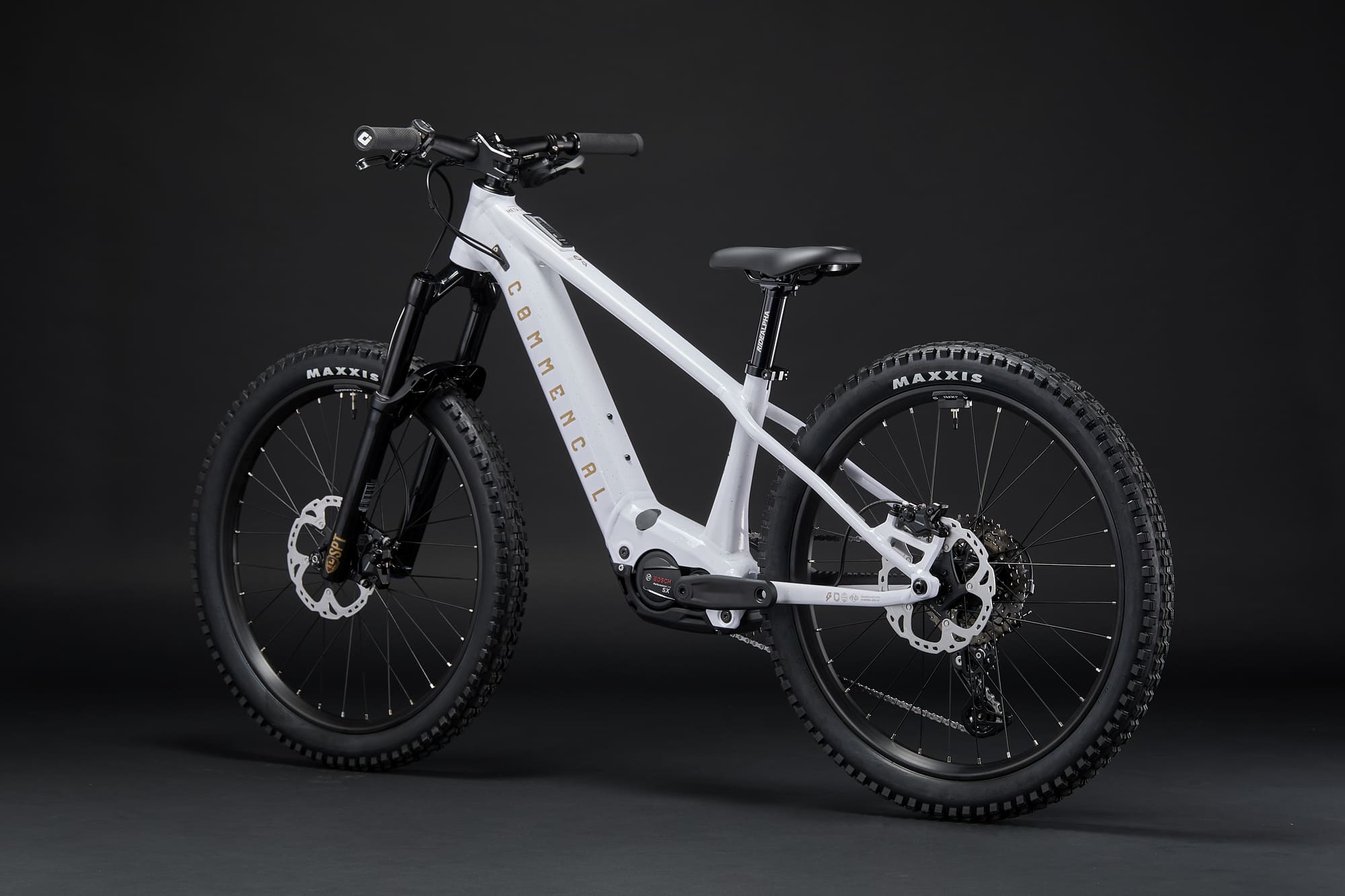 Commencal META HT 24 Power V2 Glittery White 2026 Kids Bike