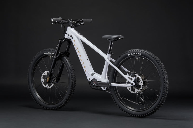 Load image into Gallery viewer, Commencal META HT 24 Power V2 Glittery White 2026 Kids Bike
