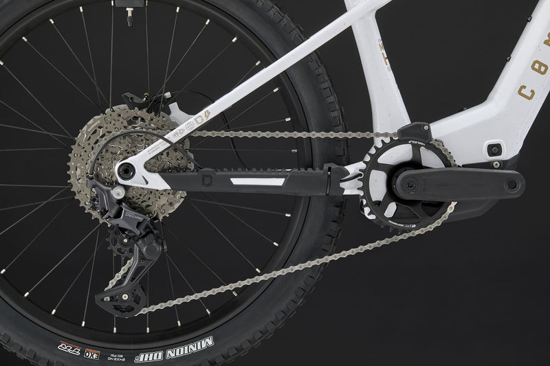 Load image into Gallery viewer, Commencal META HT 24 Power V2 Glittery White 2026 Kids Bike
