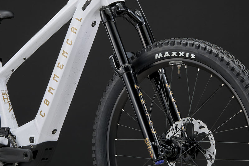 Load image into Gallery viewer, Commencal META HT 24 Power V2 Glittery White 2026 Kids Bike
