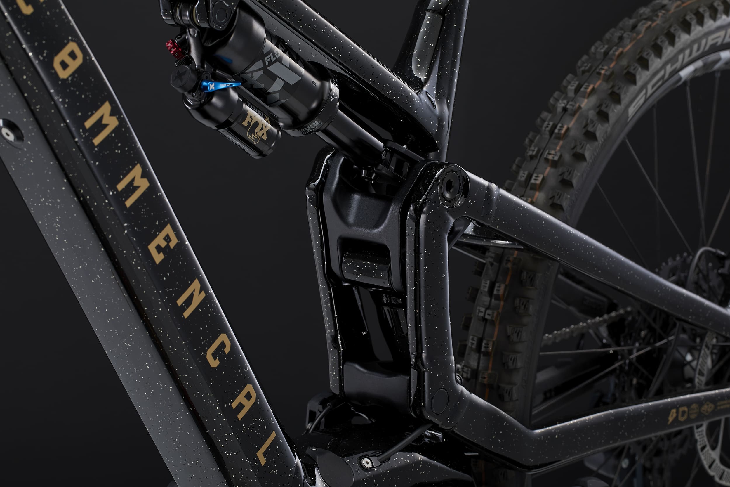Commencal Meta Power SX 400 Essential Glittery Black E-Bike