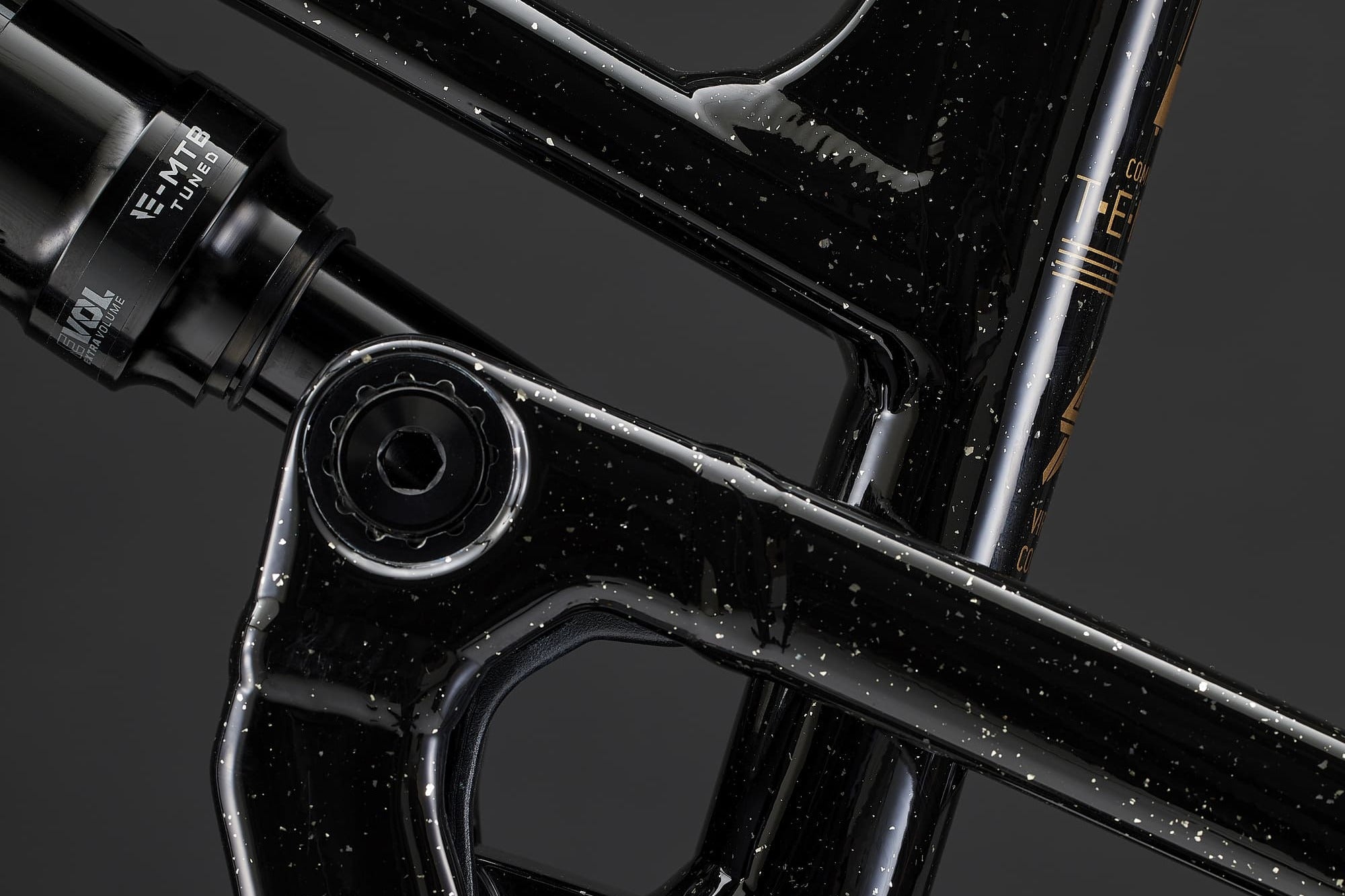 Commencal T.E.M.P.O. Power Essential E-Bike