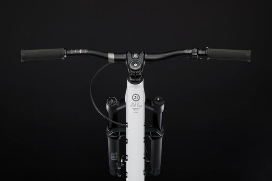 Commencal Absolut 24 Pure White Kids Dirt Bike