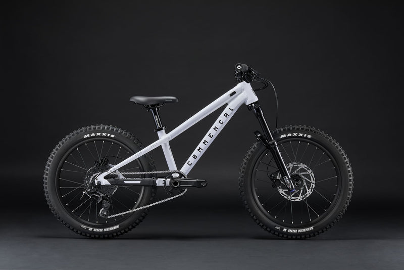 Load image into Gallery viewer, Commencal META HT 20 Pure White Kids Mountain Bike
