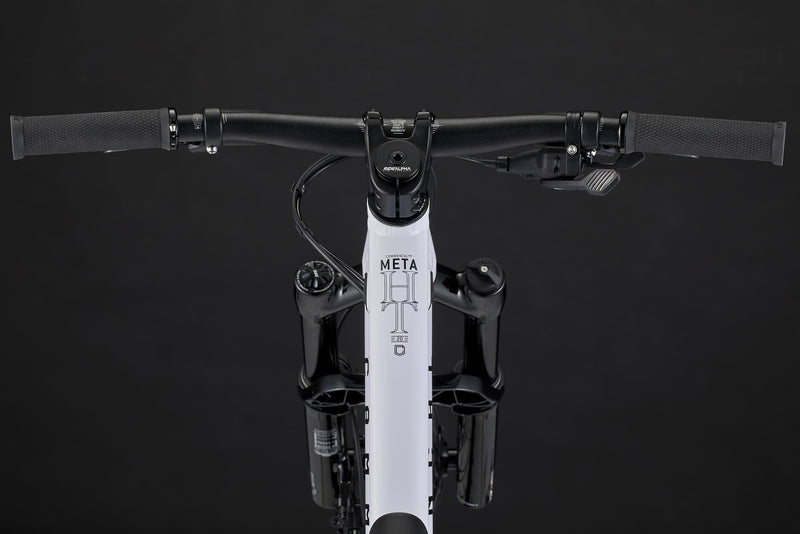 Load image into Gallery viewer, Commencal META HT 20 Pure White Kids Mountain Bike
