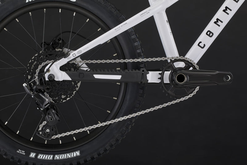 Load image into Gallery viewer, Commencal META HT 20 Pure White Kids Mountain Bike
