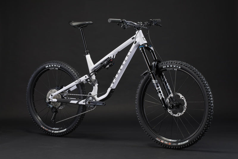 Load image into Gallery viewer, Commencal META SX V4 Essential Pure White Enduro Bike
