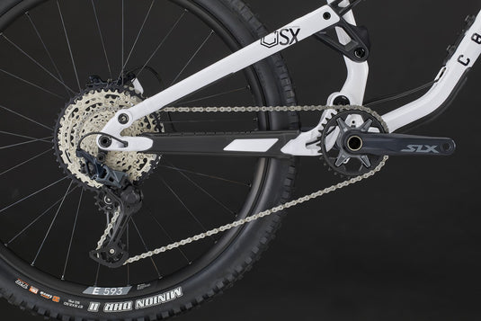 Commencal META SX V4 Essential Pure White Enduro Bike