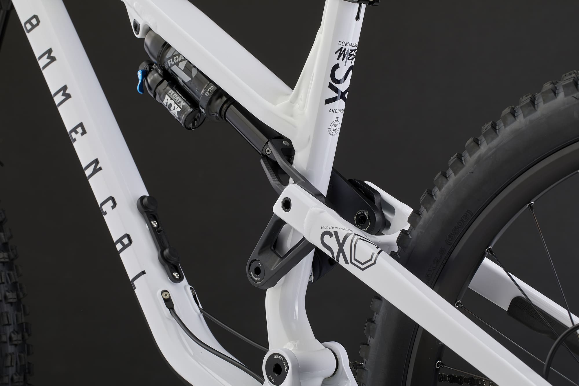 Commencal META SX V4 Essential Pure White Enduro Bike