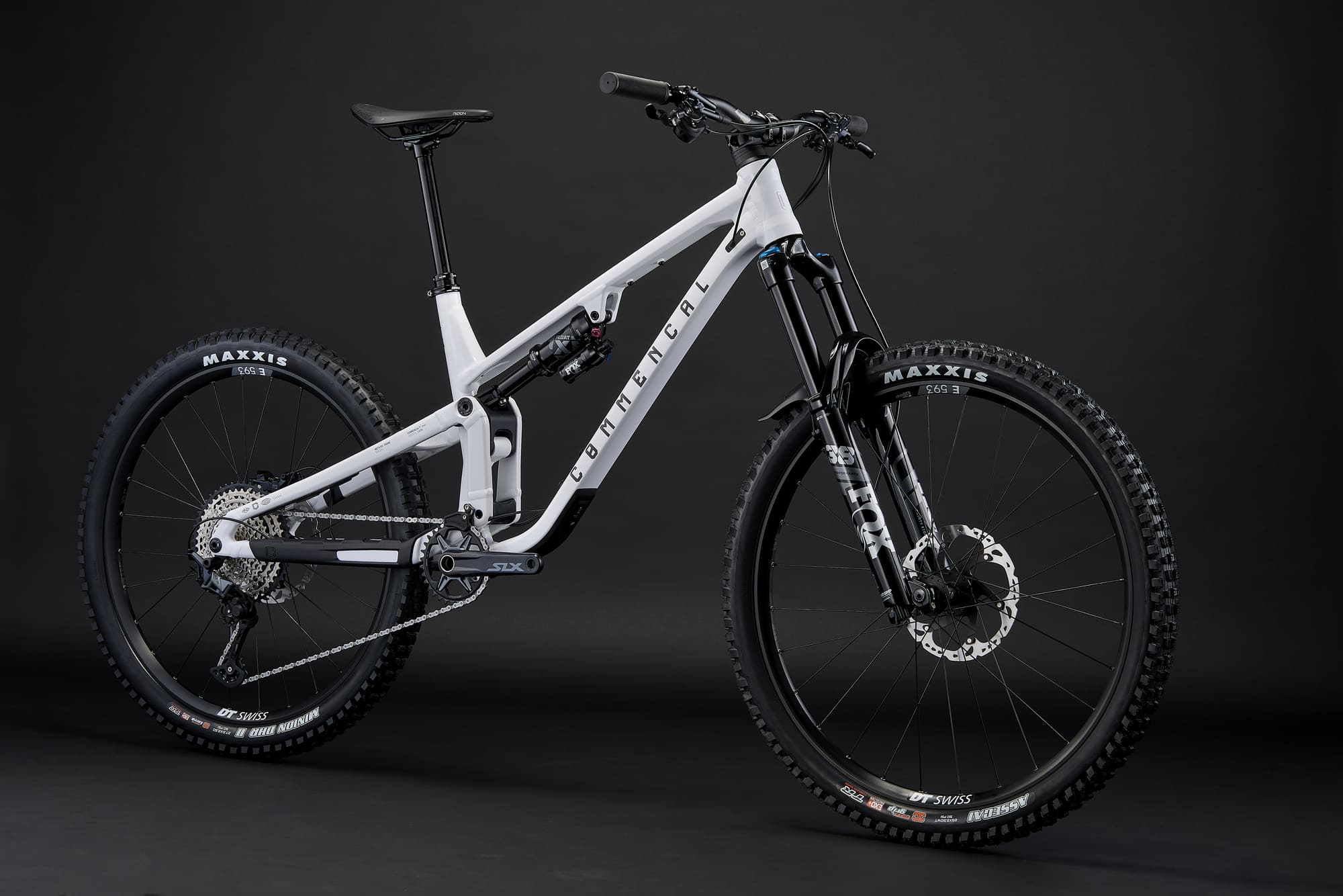 Commencal Meta SX V5 Essential Pure White 2026 Enduro Bike