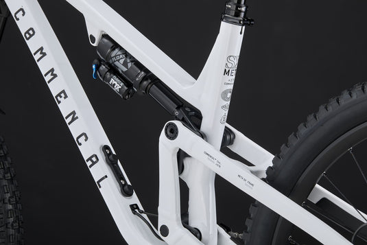 Commencal Meta SX V5 Essential Pure White 2026 Enduro Bike