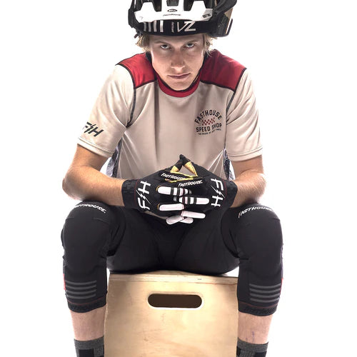 Load image into Gallery viewer, Fasthouse Outland Short Sleeve Jersey - Cream - Men&#39;s

