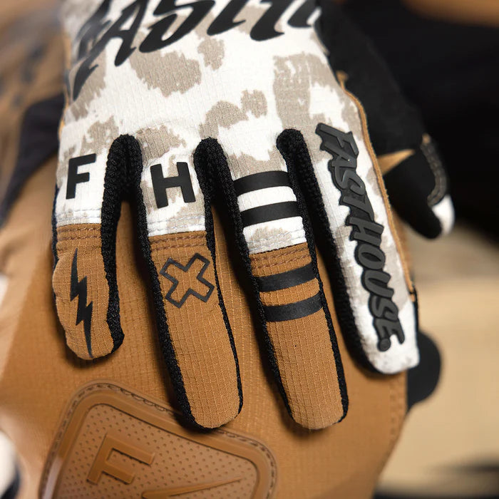 Load image into Gallery viewer, Fasthouse Elrod Stay Golden Glove - Chalk/Camel - Unisex
