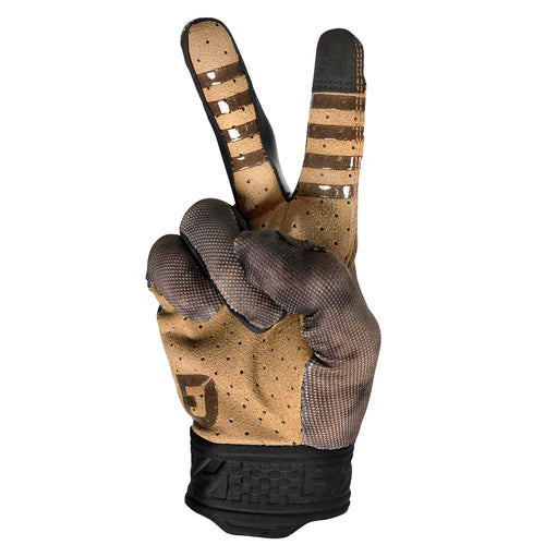 Load image into Gallery viewer, Fasthouse Emil Johansson Signature Blitz Glove - Men&#39;s
