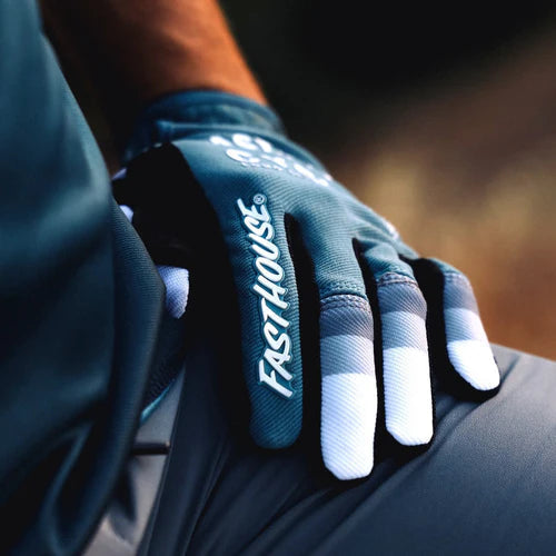 Youth Pacer Glove - Slate/White
