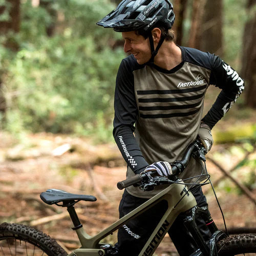 Load image into Gallery viewer, Fasthousenz Alloy Stripe Long Sleeve Jersey - Moss - Men&#39;s

