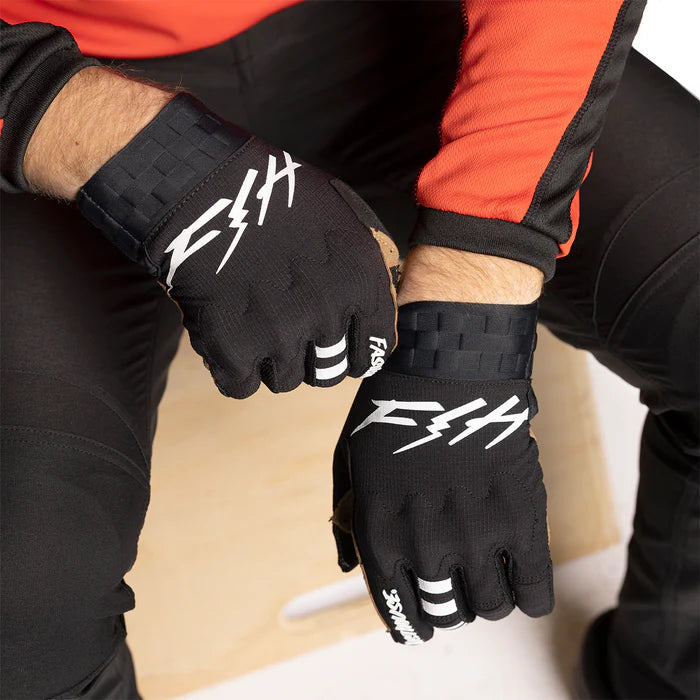 Load image into Gallery viewer, Fasthouse Blaster Rush Gloves - Black - Men&#39;s
