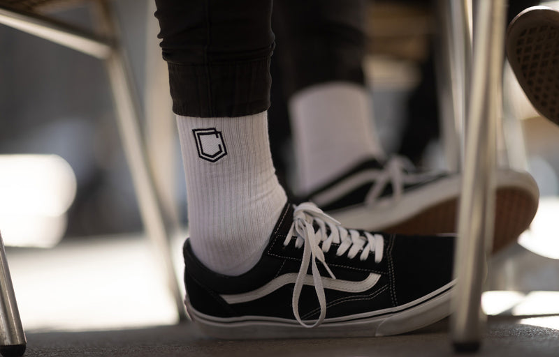 Load image into Gallery viewer, Commencal Cushion Shield Socks - White - Men&#39;s

