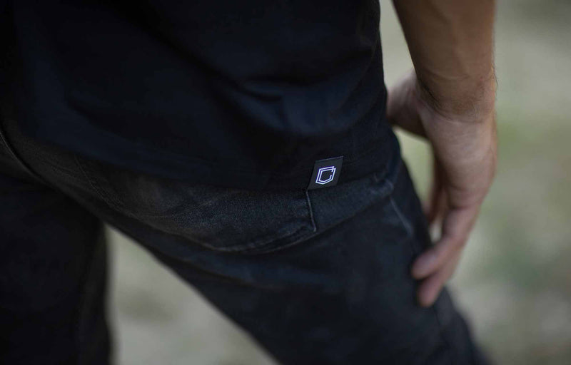 Load image into Gallery viewer, Commencal Softech Short Sleeve Jersey Black Neon
