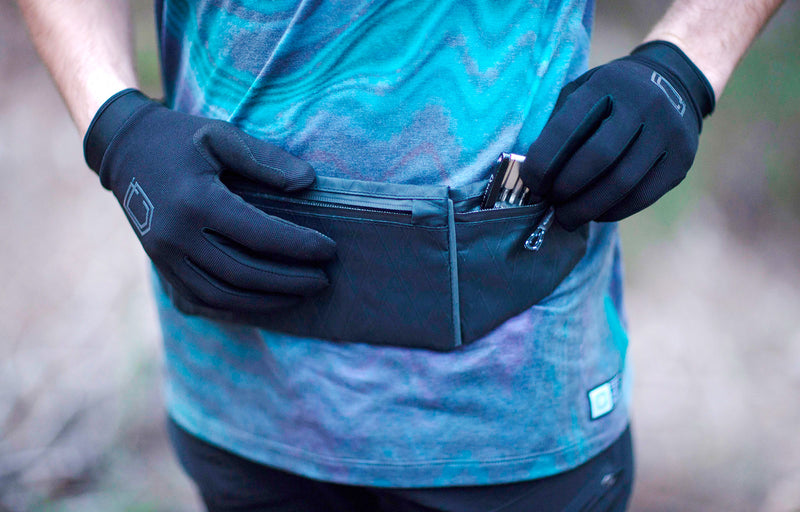 Load image into Gallery viewer, Commencal Light Enduro Hipbag
