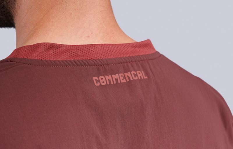 Load image into Gallery viewer, Commencal Hardy Long Sleeve Jersey 2-Tone Red Dirt
