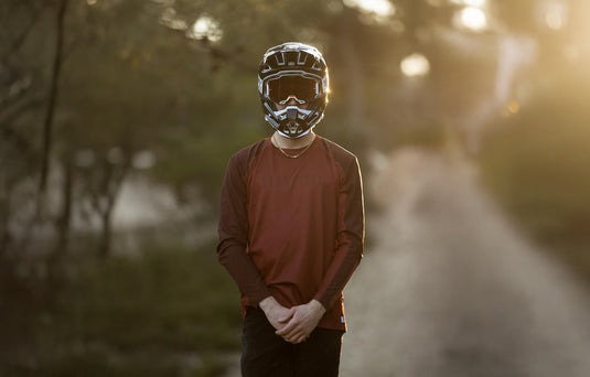 Commencal Hardy Long Sleeve Jersey 2-Tone Red Dirt
