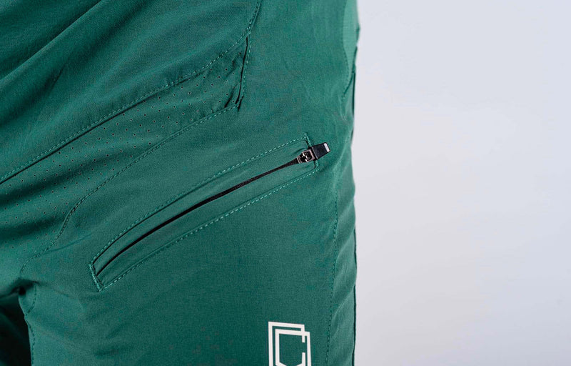 Load image into Gallery viewer, Commencal Keswick Green Pants - Men&#39;s

