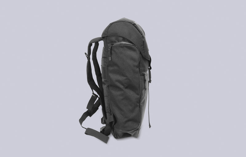 Load image into Gallery viewer, Commencal Commuter Black Backpack
