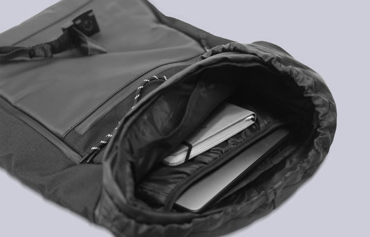 Commencal Commuter Black Backpack