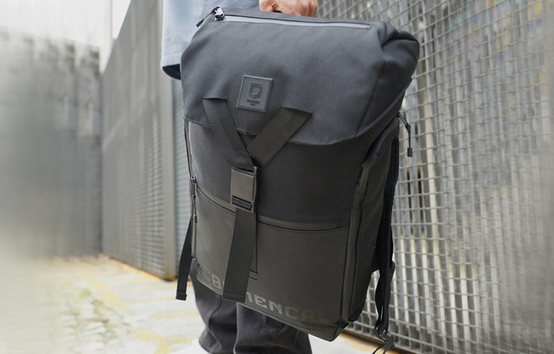 Load image into Gallery viewer, Commencal Commuter Black Backpack
