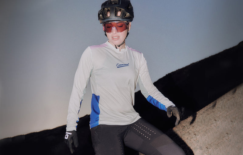 Load image into Gallery viewer, Commencal Lightech Long Sleeve Jersey - Strong White - Women&#39;s
