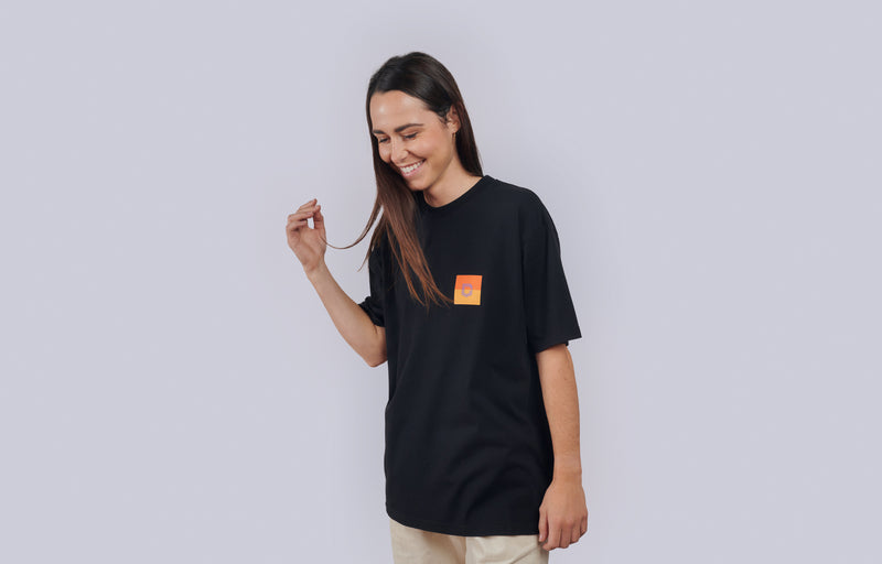 Load image into Gallery viewer, Commencal Loose Fit Light T-Shirt - Sunset Black
