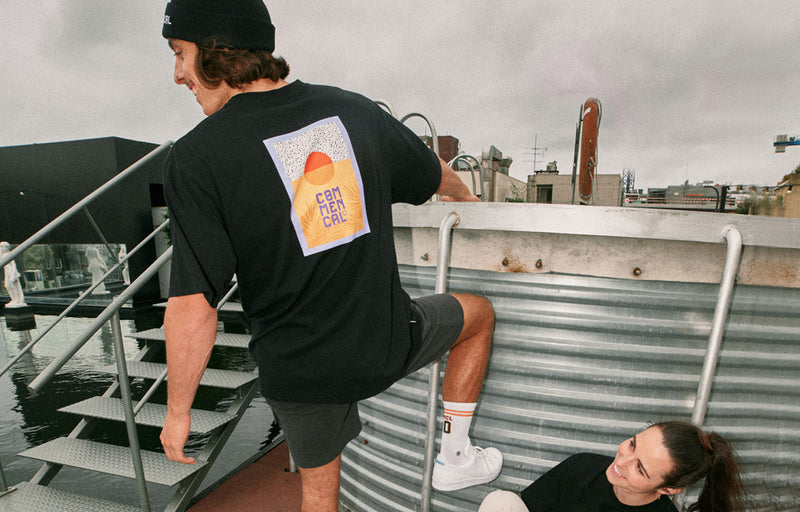 Load image into Gallery viewer, Commencal Loose Fit Light T-Shirt - Sunset Black
