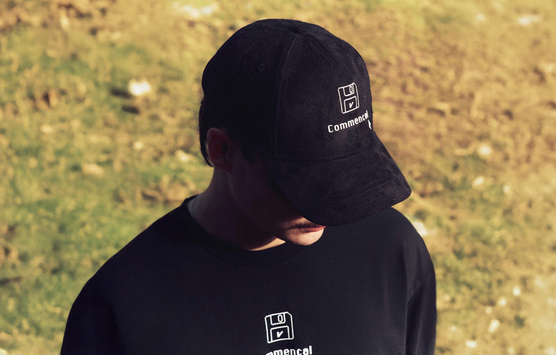 Load image into Gallery viewer, Commencal Diskette Loose Fit T-Shirt Black
