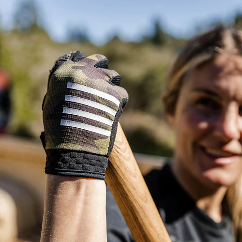 Load image into Gallery viewer, Fasthouse Speed Style Menace Gloves - Men&#39;s
