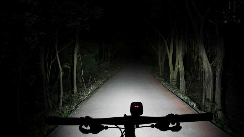 Load image into Gallery viewer, Ravemen PR1400 Front Light - 6
