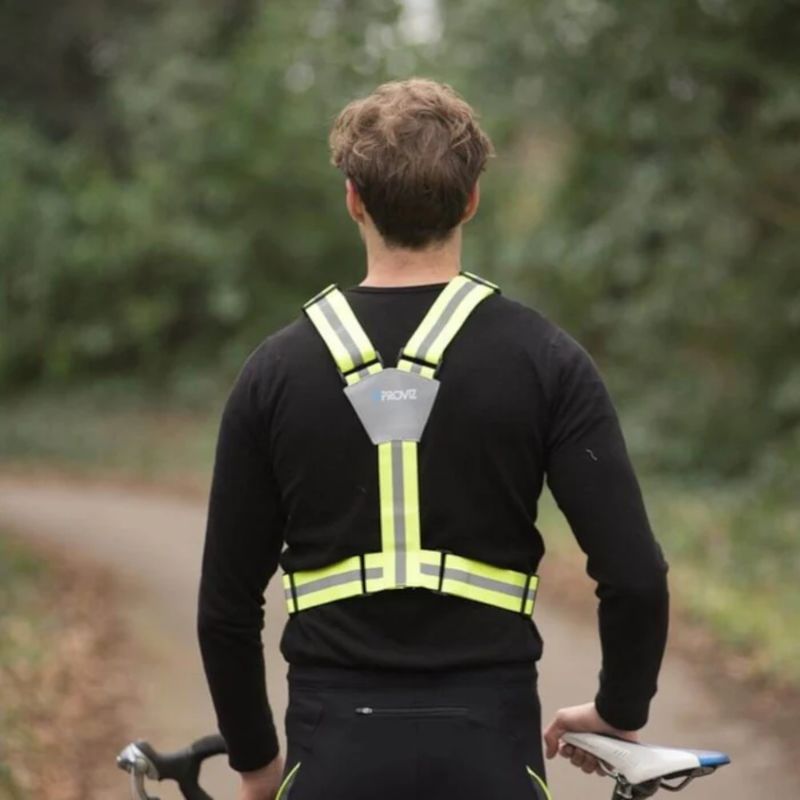 Load image into Gallery viewer, Proviz Flexi-Vis Running Vest - Lifestyle 5
