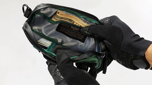 ULAC Neo Porter Waterproof Touring Phone Case