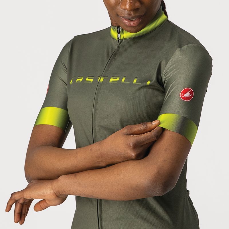 Load image into Gallery viewer, Castelli Gradient Jersey Women&#39;s
