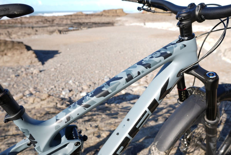 Load image into Gallery viewer, Mucky Nutz Frame Skinz Camo Protection Set
