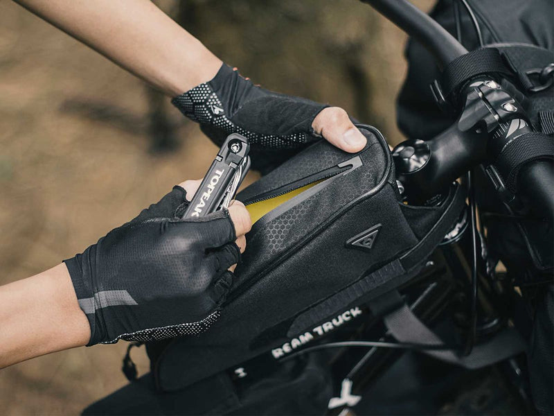 Load image into Gallery viewer, Topeak Toploader 0.75L Top Tube Bag
