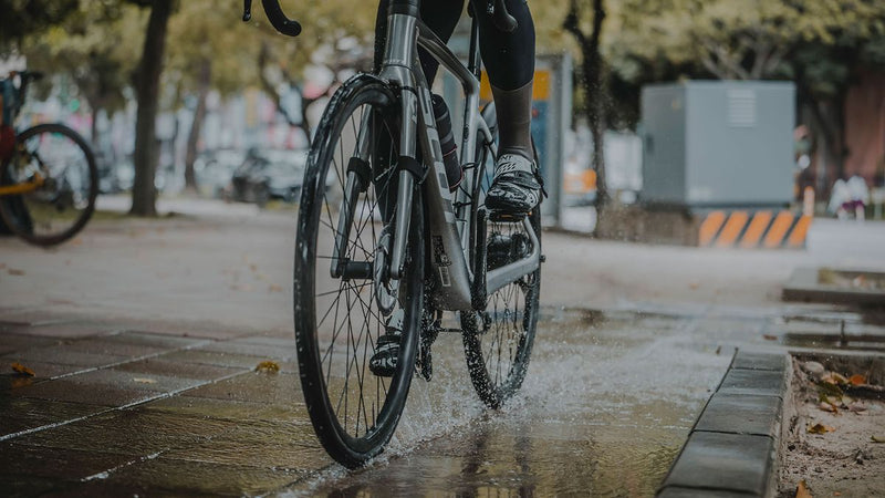 Load image into Gallery viewer, Topeak Tetrafender R1 Front Mudguard
