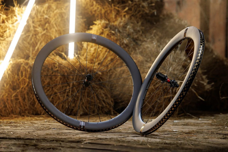 Load image into Gallery viewer, Reserve 52|63 Turbulent Aero Wheelset
