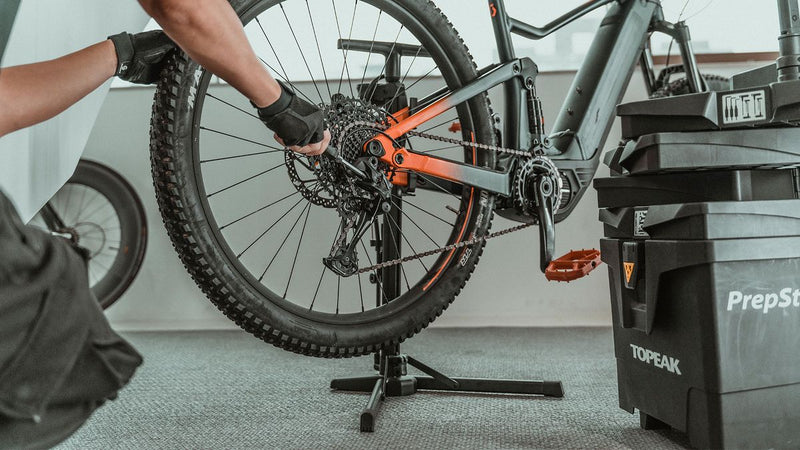 Load image into Gallery viewer, Topeak Transformer eUP Bike Stand and Floor Pump Combination
