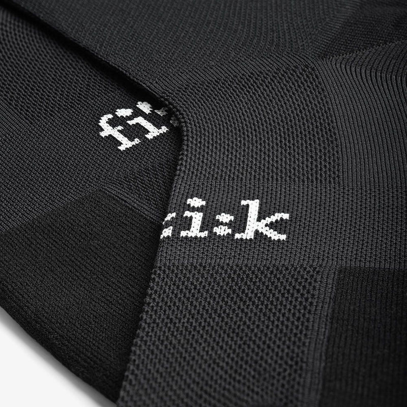 Load image into Gallery viewer, Fizik Road Socks Black - Performance Cycling Socks
