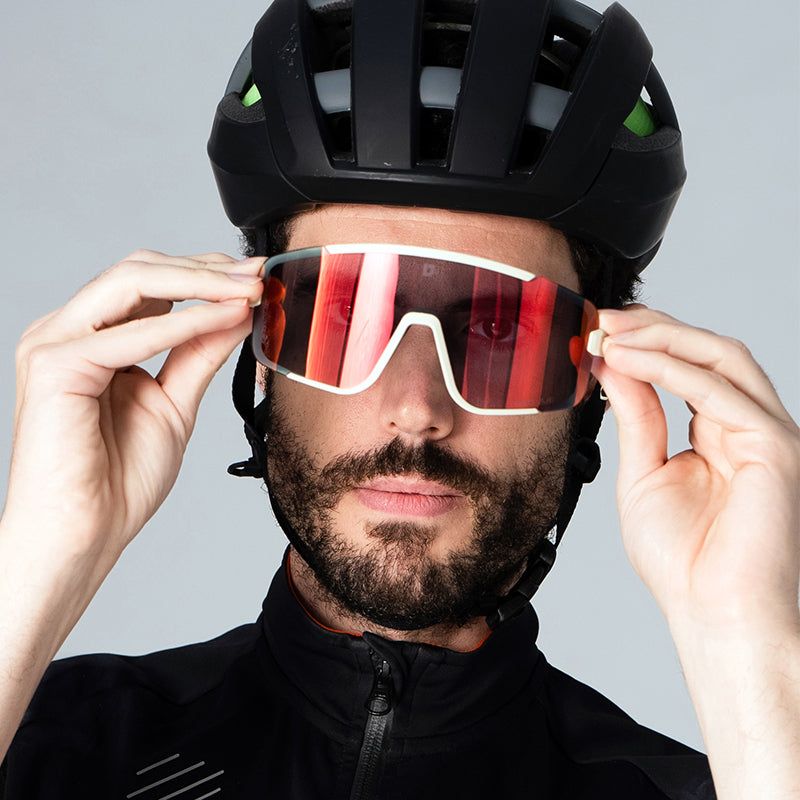 Load image into Gallery viewer, ULAC Neo Vue HOKO Eyewear with Photochromic Lenses and Dual Purpose Handlebar Bag
