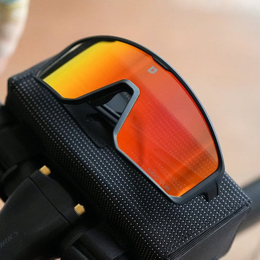 ULAC Neo Vue Luft Eyewear with Polarized Lenses and Handlebar Bag