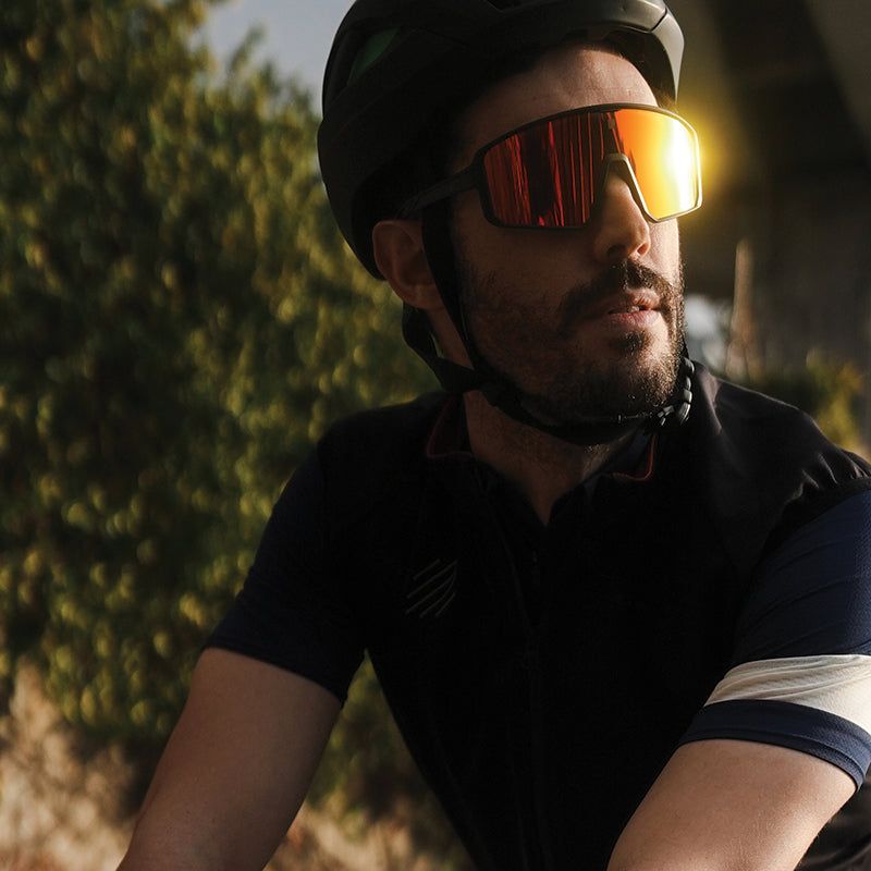 Load image into Gallery viewer, ULAC Neo Vue Luft Eyewear with Polarized Lenses and Handlebar Bag
