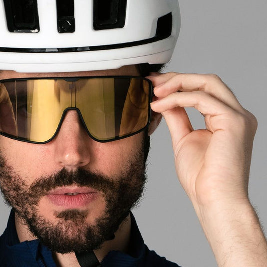 ULAC Neo Vue Otaku Sport Sunglasses with Photochromic and Polarized Lenses