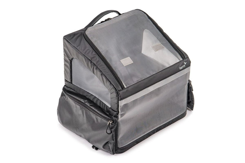 Load image into Gallery viewer, Tern Ruff House Pet Carrier
